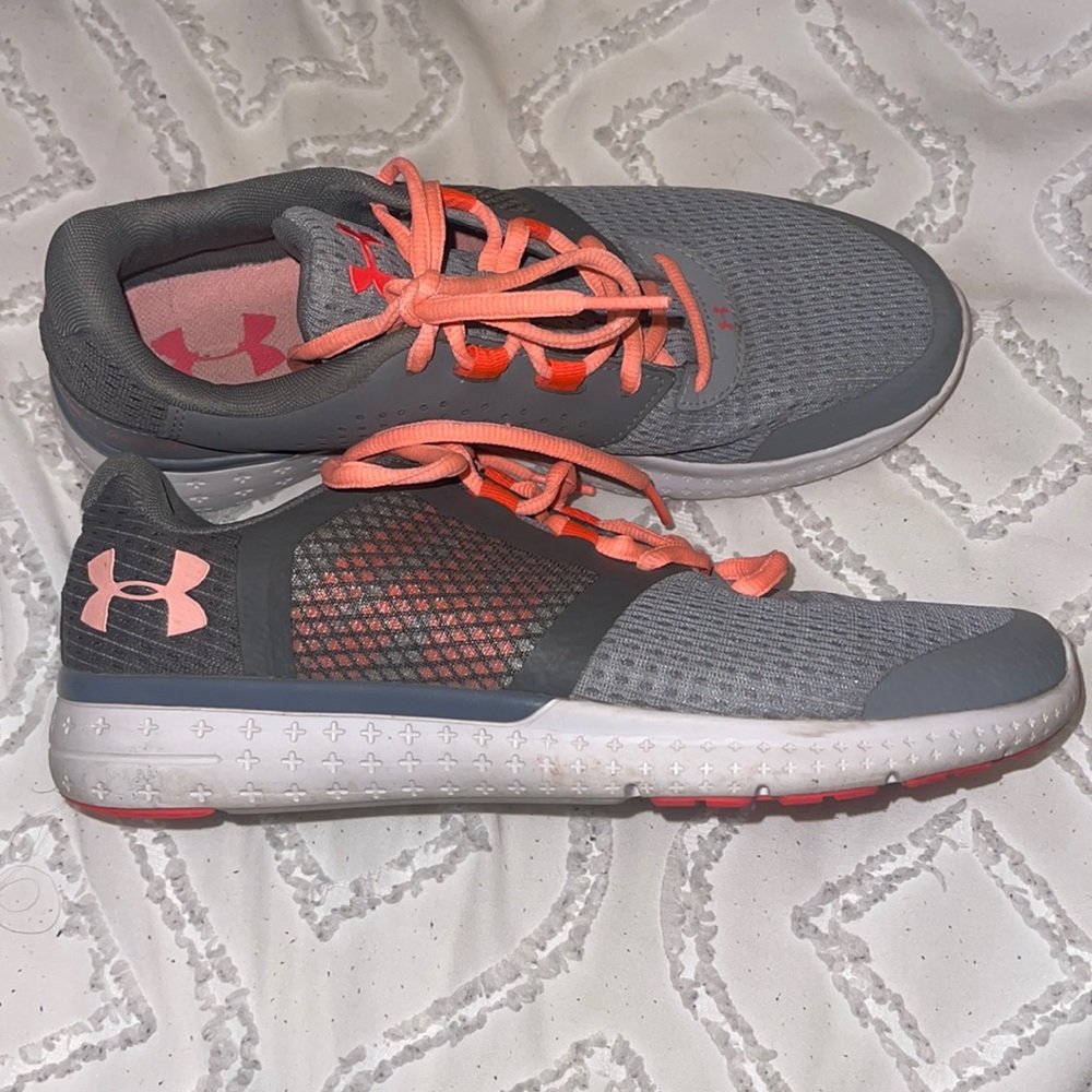 Womens under armour shoes